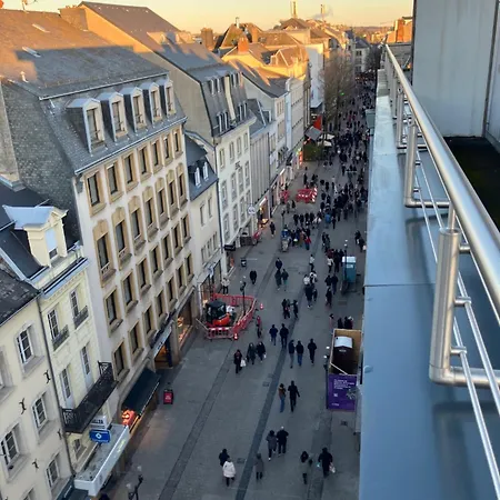 Daire Unique Penthouse Joseph Ii Von Habsburg 1-4 Personnes A Cote De Louis Vuitton