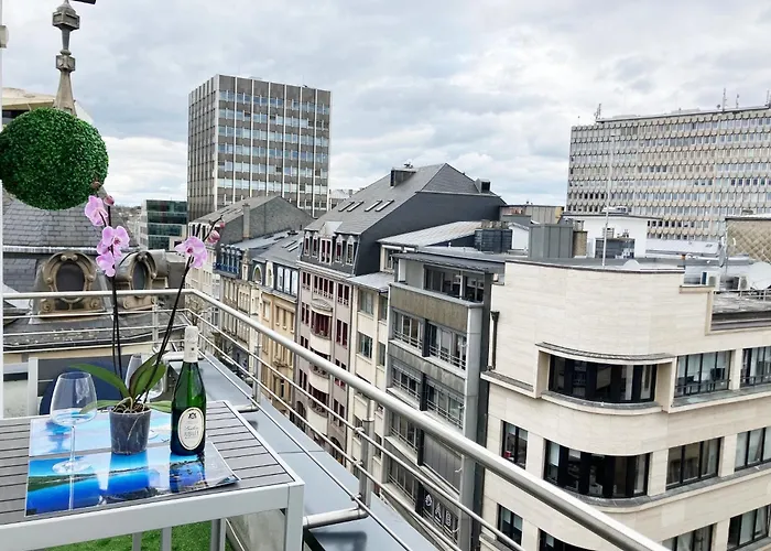 Unique Penthouse Joseph Ii Von Habsburg 1-4 Personnes A Cote De Louis Vuitton Lejlighed Luxembourg By