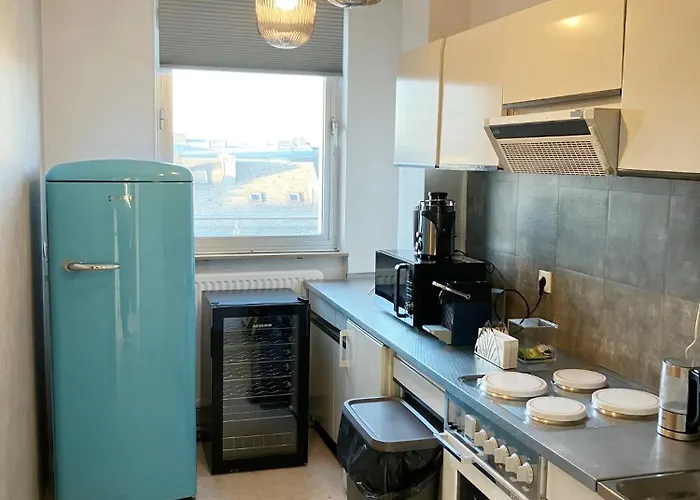 Unique Penthouse Joseph Ii Von Habsburg 1-4 Personnes à Coté De Louis Vuitton