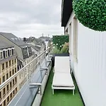 Apartmán Unique Penthouse Joseph Ii Von Habsburg 1-4 Personnes A Cote De Louis Vuitton *